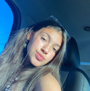 Meet your Posher, Bella